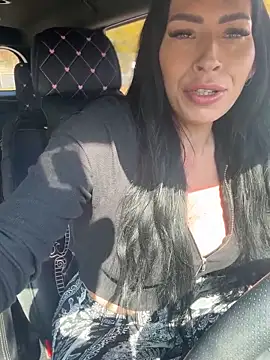 annablisss online show from October 5, 2025, 6:31 pm