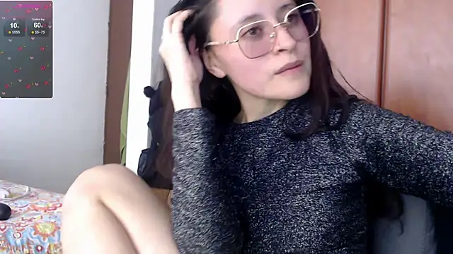 Juls winter  online show from February 28, 2025, 8:07 pm