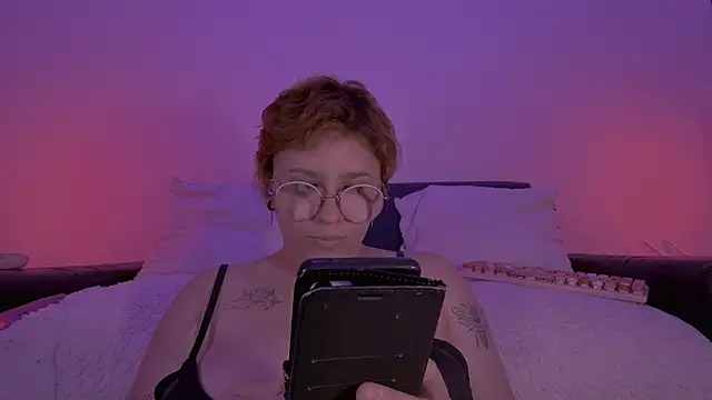 Snapshot of Lilmuh_ chatting on May 7, 2026, 11:41 pm Lilmuh online show from May 7, 2026, 11:41 pm