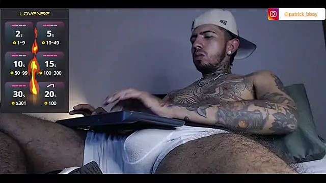 Snapshot of Evans_Osler chatting on January 12, 2025, 8:46 am Evans Osler online show from January 12, 2025, 8:46 am