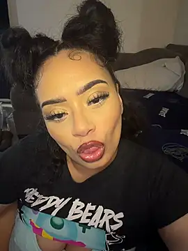 CarmelaAnthony online show from October 29, 2025, 4:06 pm