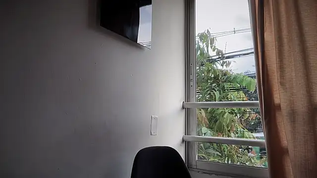 Snapshot of romeolovedark chatting on February 5, 2026, 10:49 pm romeolovedark online show from February 5, 2026, 10:49 pm