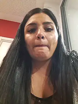 laura dirtyhot online show from December 6, 2024, 10:57 pm