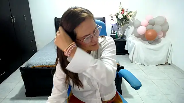 Xiimen online show from September 11, 2025, 12:21 am