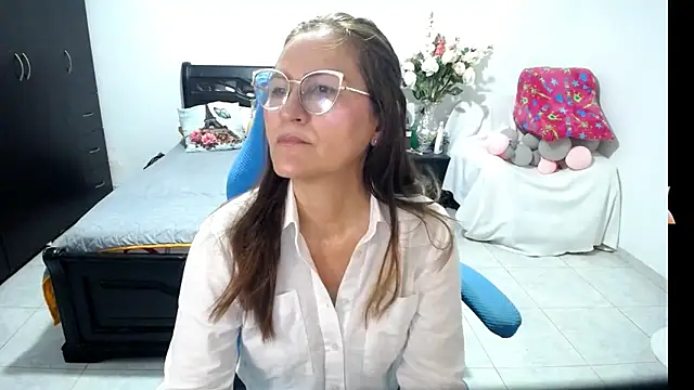 Xiimen online show from October 1, 2025, 9:29 pm