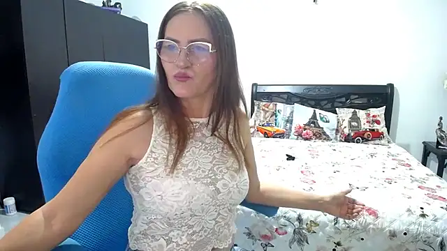 Xiimen online show from November 13, 2025, 10:57 pm