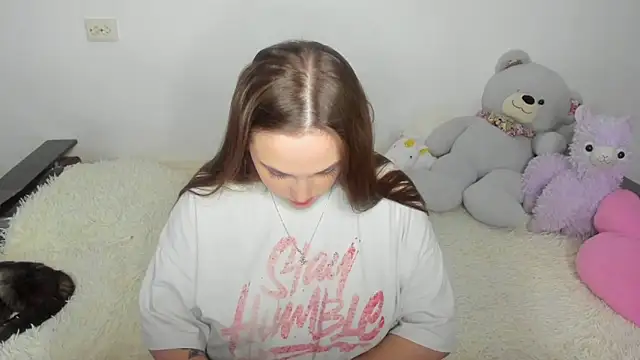 Snapshot of NataliEvans chatting on September 27, 2025, 4:24 pm NataliEvans online show from September 27, 2025, 4:24 pm