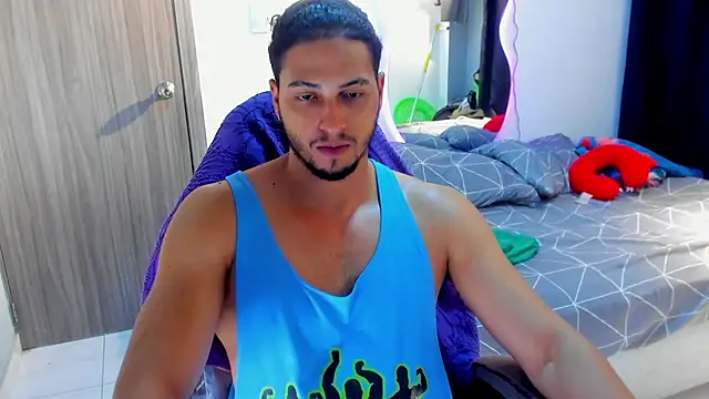 Snapshot of Kris_Khalifa69 chatting on May 1, 2026, 10:15 pm Kris Khalifa69 online show from May 1, 2026, 10:15 pm