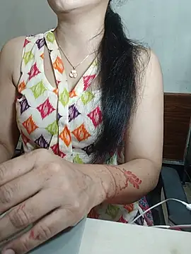 Snapshot of Chanchal--Navya chatting on May 22, 2026, 6:39 pm Chanchal--Navya online show from May 22, 2026, 6:39 pm