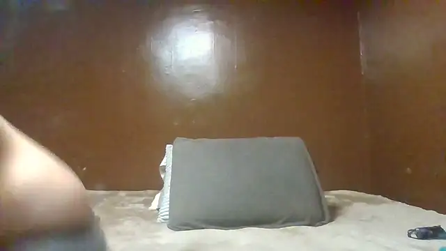 Heavenskyyee online show from October 2, 2025, 8:18 am