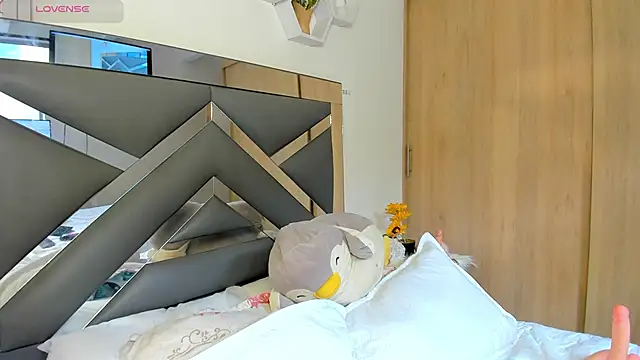 Snapshot of lexa_cooper chatting on February 7, 2025, 8:20 pm lexa cooper online show from February 7, 2025, 8:20 pm