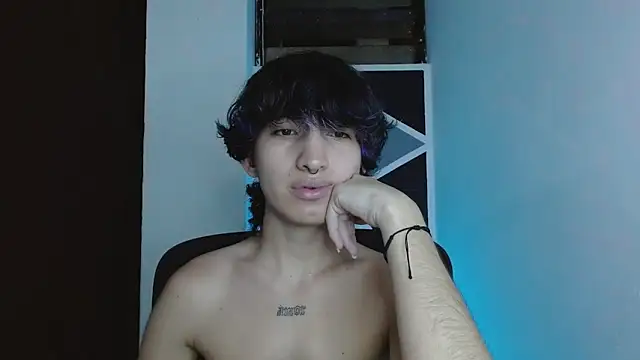 littlextreme online show from March 3, 2026, 1:23 am