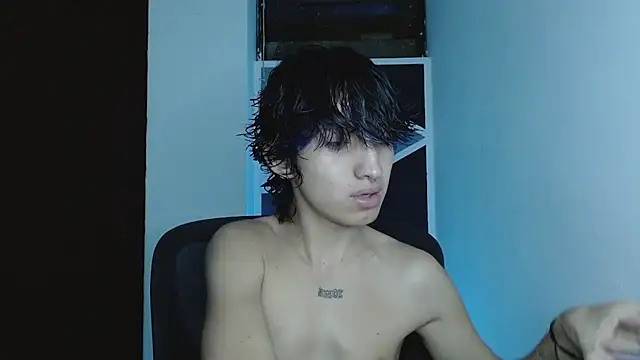 littlextreme online show from February 11, 2026, 4:23 am