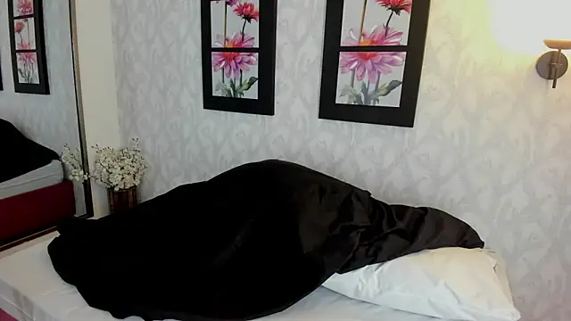 EmilySumer online show from December 20, 2025, 2:03 am