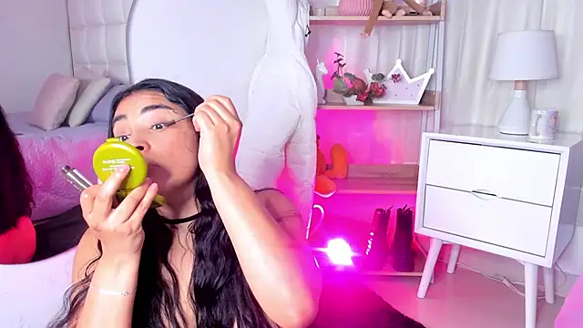 Kirara 22 online show from March 25, 2026, 7:57 pm