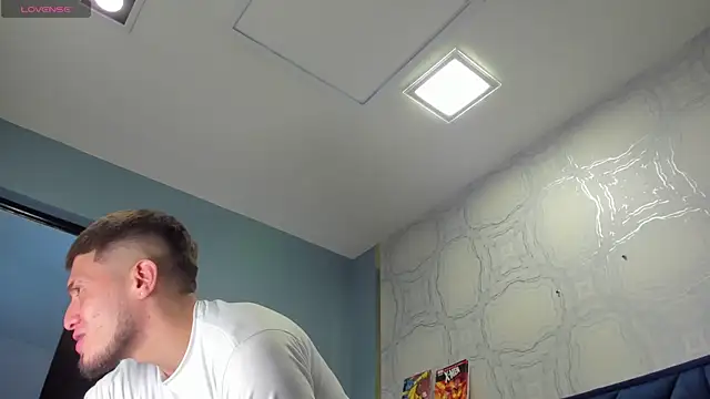 SebastianMaximoff online show from November 12, 2025, 6:34 pm