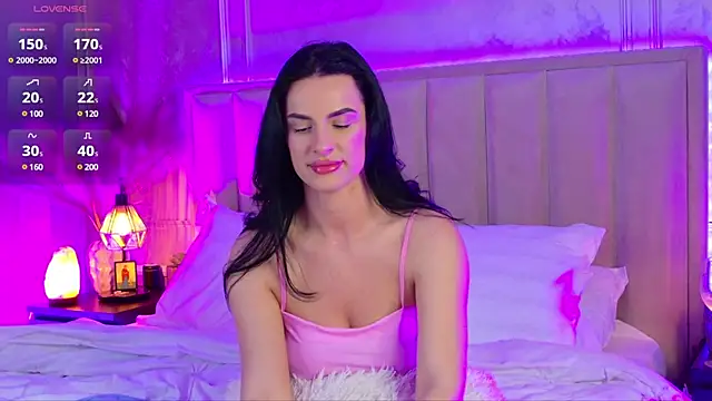 SereneRhodes online show from March 17, 2025, 8:30 pm