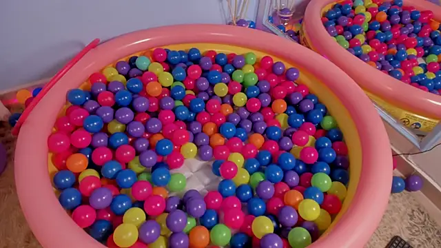 Snapshot of ale_cam chatting on March 9, 2025, 12:00 am ale cam online show from March 9, 2025, 12:00 am