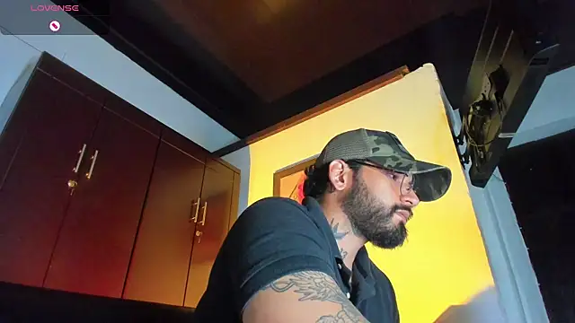 CamiloGray  online show from January 14, 2026, 3:04 pm