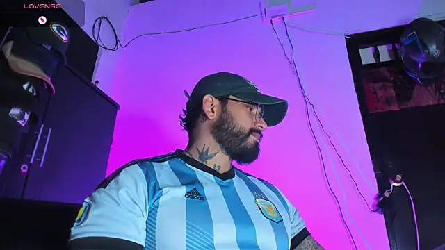 CamiloGray  online show from December 19, 2025, 2:30 pm