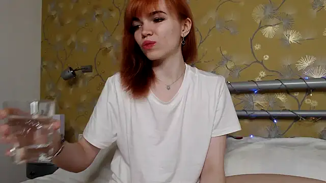 olivka-flower online show from October 4, 2025, 7:04 pm