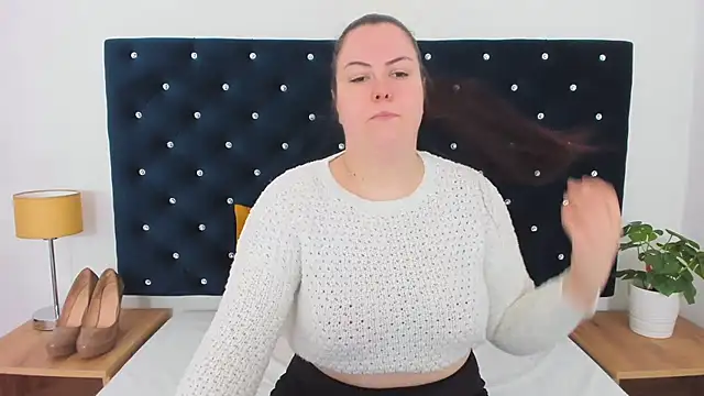 EvaLick online show from March 18, 2025, 5:56 am