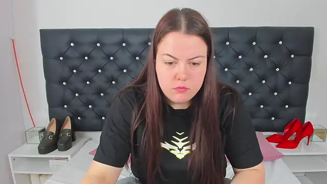 EvaLick online show from January 31, 2025, 6:24 am