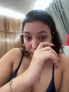 mariatudulceadiccion online show from March 26, 2026, 4:44 am