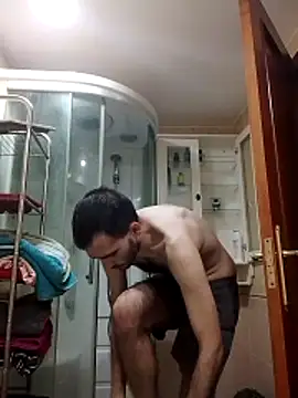 ADRiPORNO22 online show from April 16, 2026, 9:39 pm