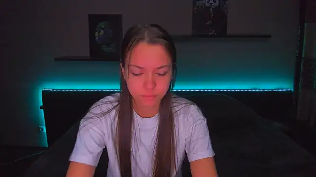 Snapshot of AlexaBarkley chatting on January 13, 2026, 12:25 am AlexaBarkley online show from January 13, 2026, 12:25 am