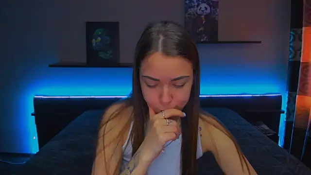 Snapshot of AlexaBarkley chatting on March 20, 2025, 5:02 am AlexaBarkley online show from March 20, 2025, 5:02 am