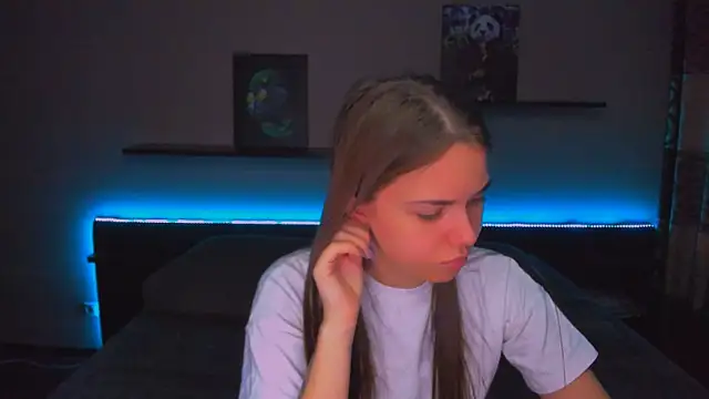 AlexaBarkley online show from March 4, 2026, 12:29 am