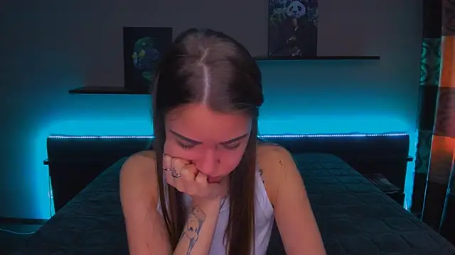 Snapshot of AlexaBarkley chatting on March 21, 2025, 3:12 am AlexaBarkley online show from March 21, 2025, 3:12 am