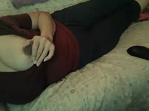 Snapshot of Alexiadreamer chatting on September 22, 2025, 1:33 am Alexiadreamer online show from September 22, 2025, 1:33 am