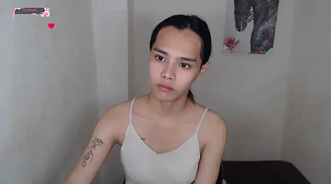 Snapshot of shecutie69 chatting on February 23, 2025, 6:17 am shecutie69 online show from February 23, 2025, 6:17 am