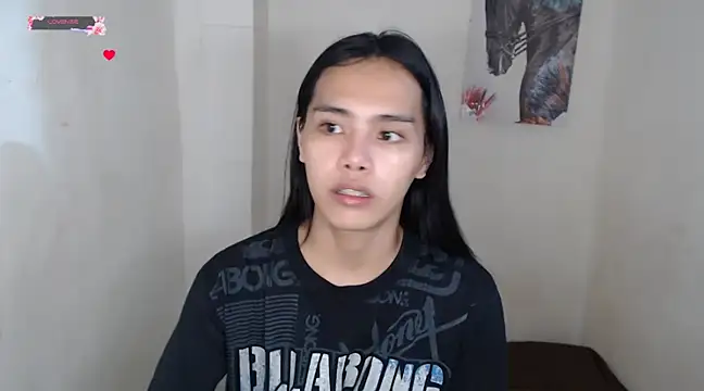 Snapshot of shecutie69 chatting on February 19, 2025, 10:09 pm shecutie69 online show from February 19, 2025, 10:09 pm