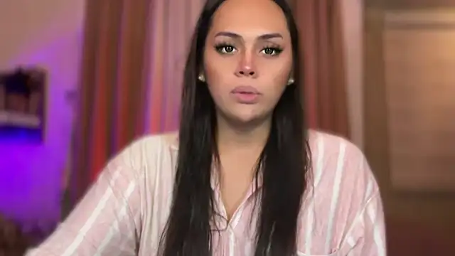  MissKhimberlyXxx  online show from November 4, 2025, 8:01 pm