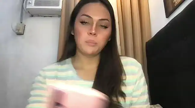  MissKhimberlyXxx  online show from February 26, 2025, 6:04 pm