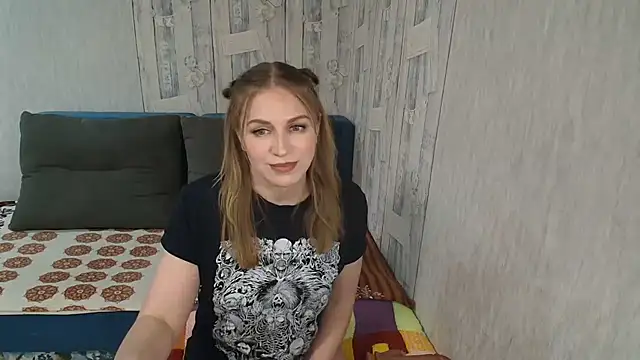 Pilly green  online show from February 3, 2026, 6:40 am