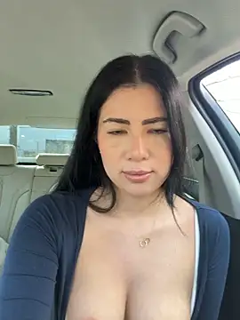 Snapshot of clairewntr chatting on February 28, 2026, 10:26 am clairewntr online show from February 28, 2026, 10:26 am