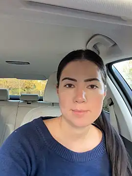 Snapshot of clairewntr chatting on November 5, 2025, 1:03 pm clairewntr online show from November 5, 2025, 1:03 pm