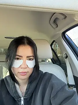 clairewntr online show from March 19, 2026, 12:27 pm