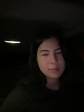 Snapshot of clairewntr chatting on February 26, 2025, 9:20 pm clairewntr online show from February 26, 2025, 9:20 pm