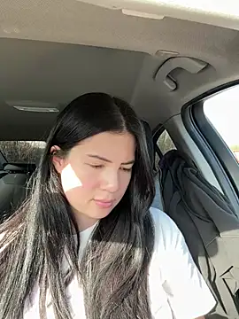 Snapshot of clairewntr chatting on March 4, 2025, 9:29 am clairewntr online show from March 4, 2025, 9:29 am