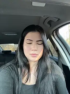 Snapshot of clairewntr chatting on March 4, 2025, 3:26 pm clairewntr online show from March 4, 2025, 3:26 pm