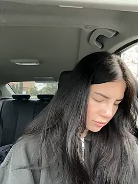 Snapshot of clairewntr chatting on February 20, 2025, 1:30 pm clairewntr online show from February 20, 2025, 1:30 pm