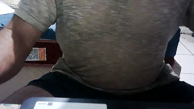 eduar570 online show from November 3, 2025, 4:28 am