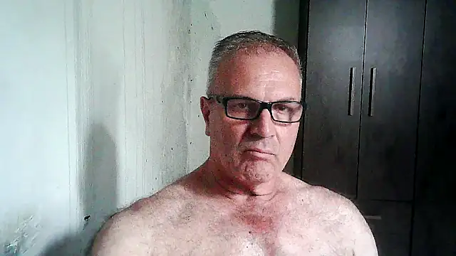 eduar570 online show from January 18, 2026, 4:21 pm