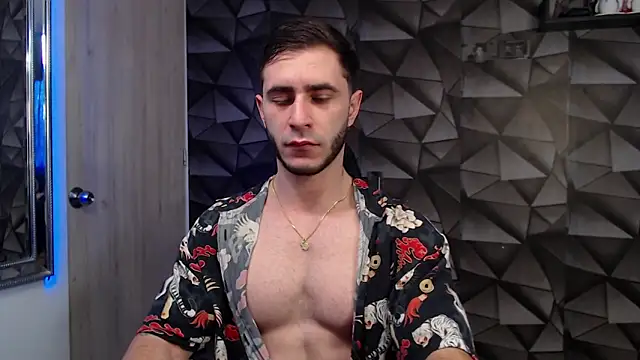 Latino stud4u online show from November 12, 2025, 1:15 pm