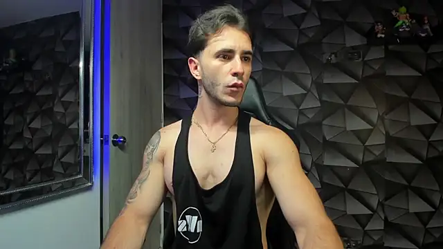 Latino stud4u online show from March 14, 2025, 12:32 am